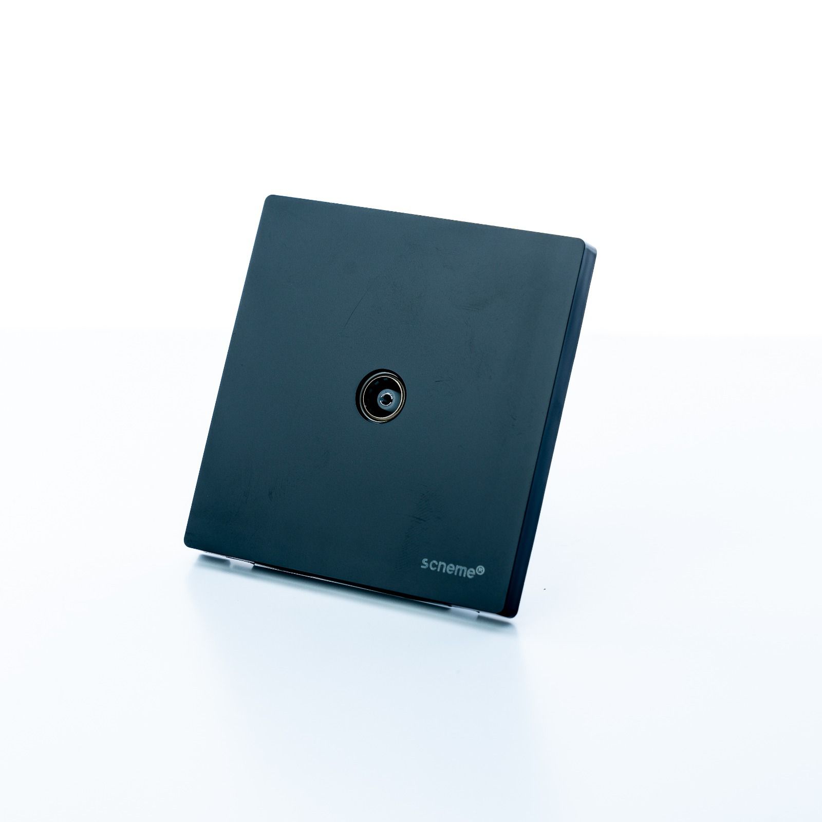 t2 black4 T2 TV Outlet - Black - Image 1